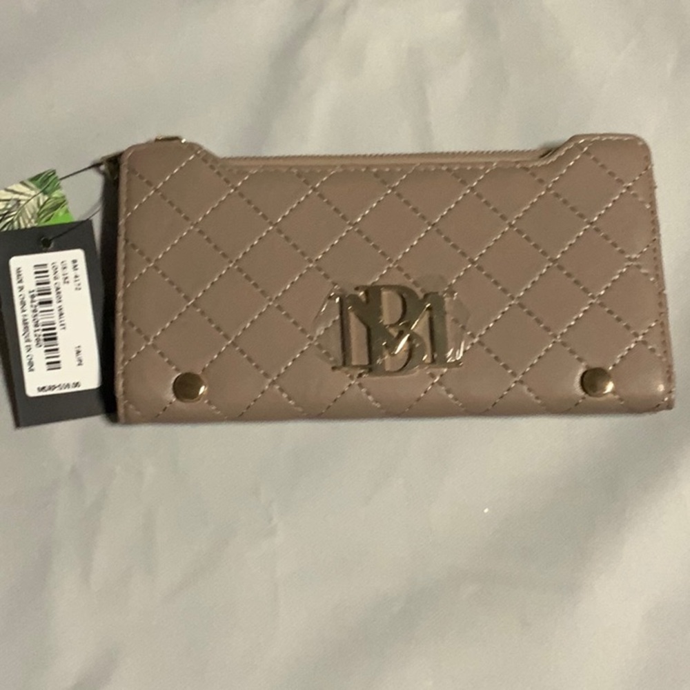 Badgley Mischka Quilted Taupe Wallet